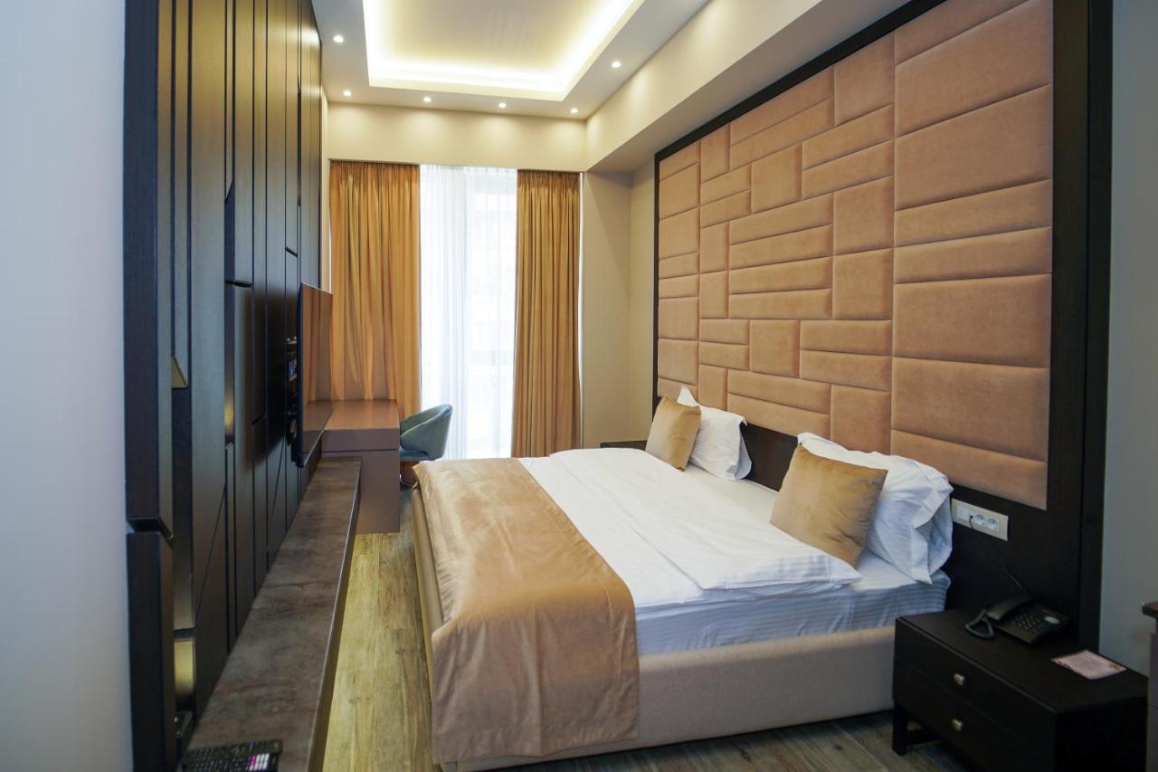 Soho Hotel City Centre Erevan Exterior foto